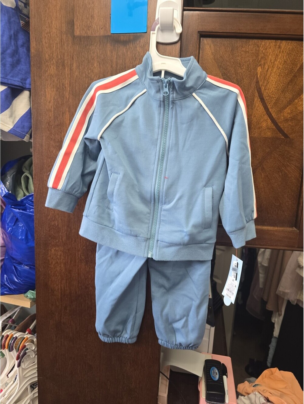 2t brand new tracksuit outfit from target item 3G7